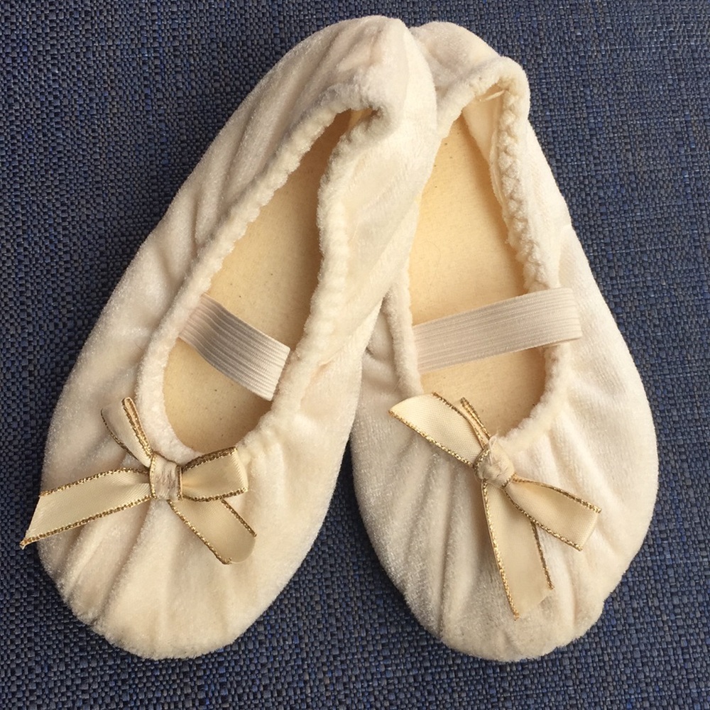 Girls Velvet Slippers
